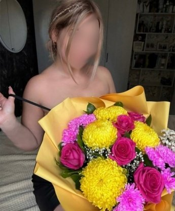 Я живу в Москве и готова исполнить твои самые смелые желания. Предлагаю широкий спектр услуг, которые помогут тебе отдохнуть и расслабиться. Возможна классика, оральный и анальный секс, массаж и многое другое. У меня есть отличные отзывы от предыдущих клиентов, которые подтверждают мою профессиональность и нежность. Мои фото полностью соответствуют действительности, и я гарантирую полную конфиденциальность. 🌟🔥 Жду твоего звонка для встречи в Москве! 🔥🌟 Данечка